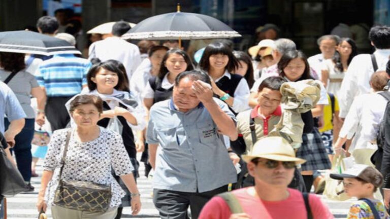 Japón en alerta por un calor sofocante de hasta 39 °C
