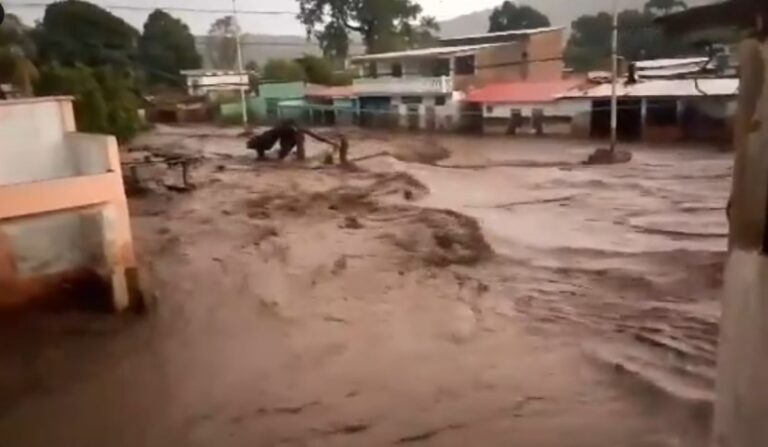 Remigio Ceballos reporta 2 muertes y 5 desaparecidos por las lluvias en Sucre