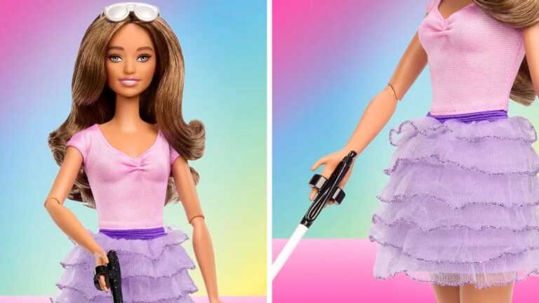 Mattel lanza la primera Barbie ciega