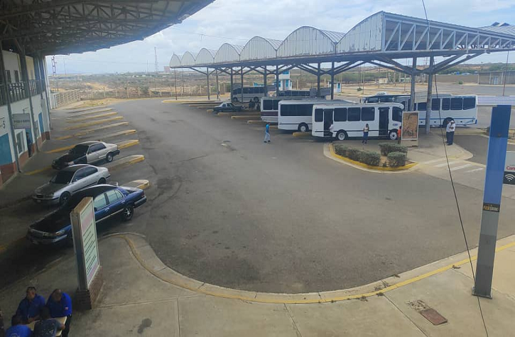 Terminal de Punto Fijo reactiva todas sus salidas de viaje