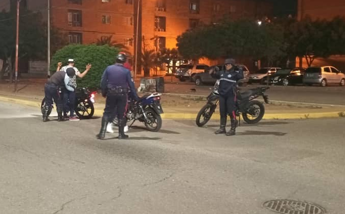 Polifalcón multó a 30 motorizados y prosigue operativos de seguridad en sectores de Coro