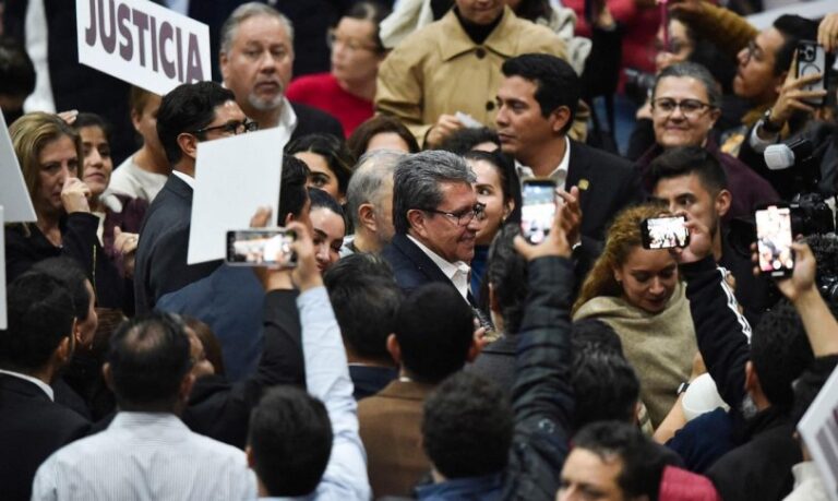 México adopta elección popular de jueces tras largo debate