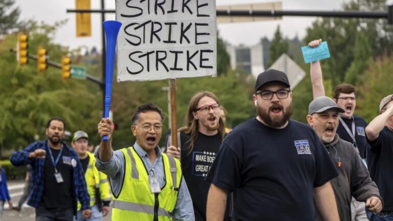 Trabajadores de Boeing inician huelga en EEUU tras rechazar propuesta de la empresa