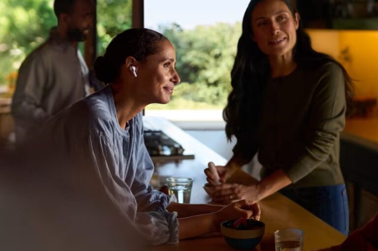 El BM lanza una estrategia para impulsar la igualdad entre hombres y mujeres