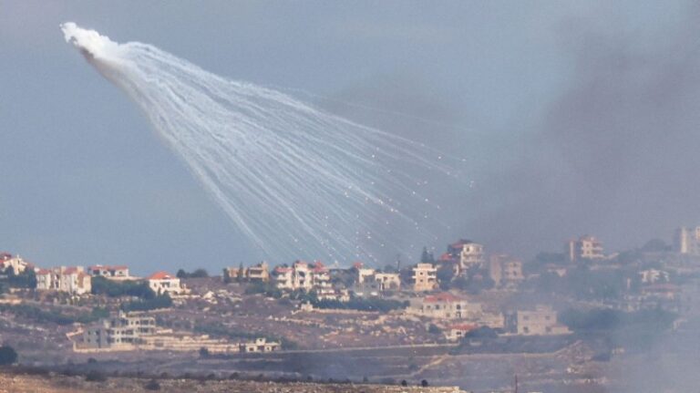 Israel mantiene los ataques contra el Líbano