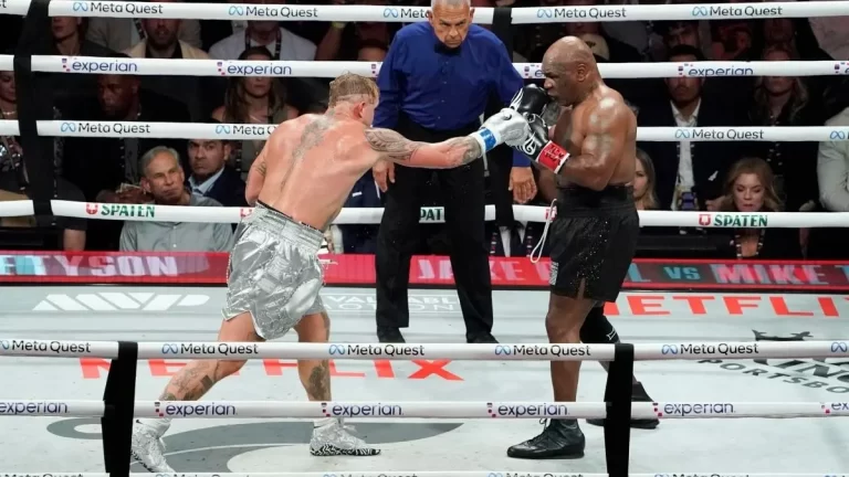 Jake Paul venció con facilidad a Mike Tyson