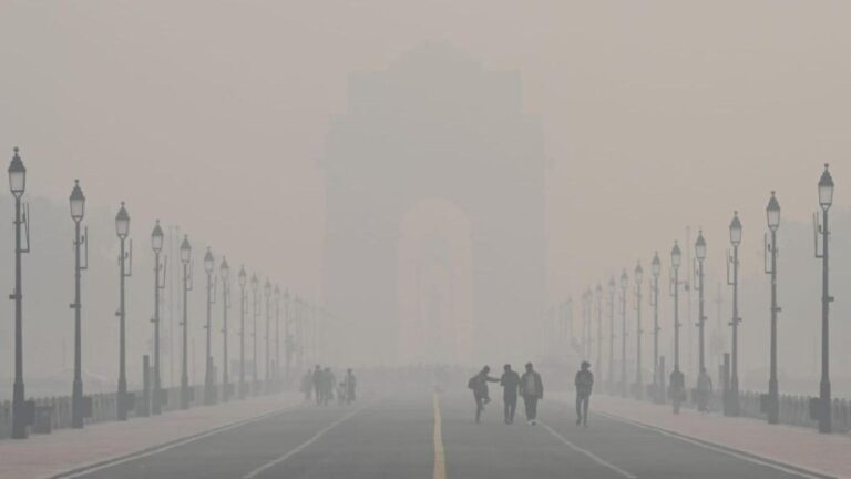 Una nube tóxica flota sobre Nueva Delhi