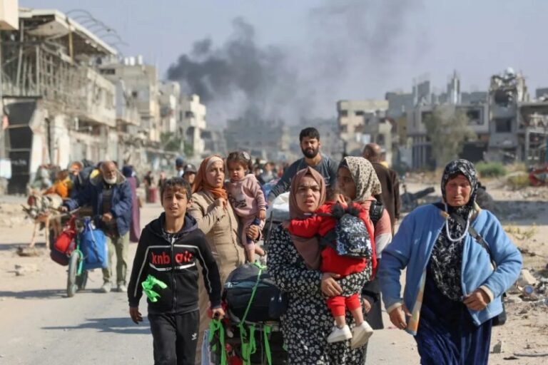 Israel abre un nuevo punto de paso para dejar entrar ayuda humanitaria en Gaza