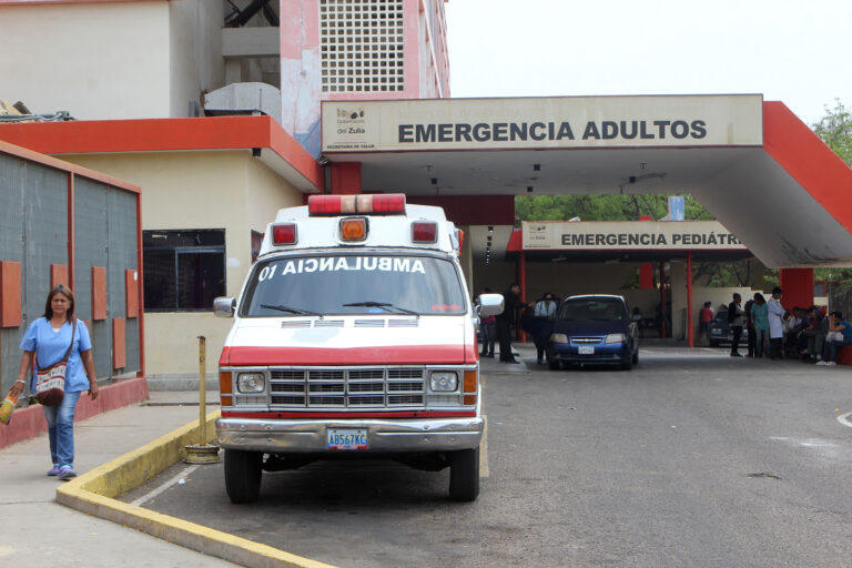 Zulia| Dos adolescentes fueron hacer una tarea, manipularon un arma de fuego y uno resultó herido en la cabeza