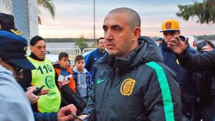 Investigan asesinato de líder de la hinchada del club argentino Rosario Central