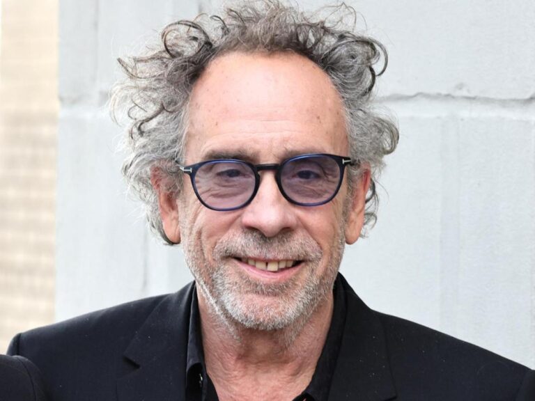 Tim Burton descarta hacer una secuela de ‘El joven manos de tijera’