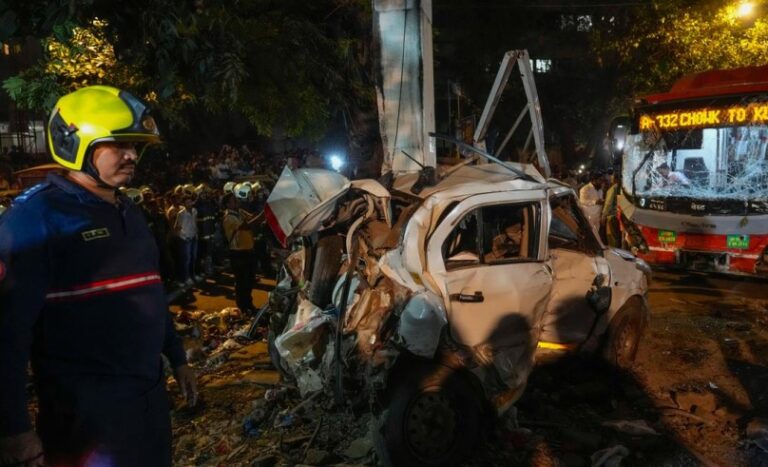 Al menos seis muertos en fatal accidente en la India