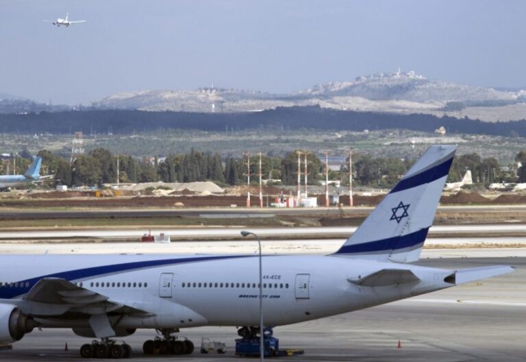 Hutíes atacan el aeropuerto israelí de Ben Gurion