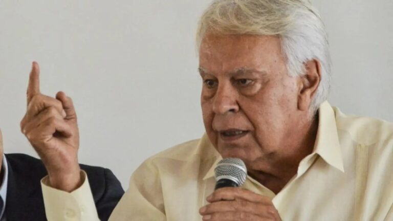 Expresidente español Felipe González se ofrece a acompañar a Edmundo González en su regreso a Venezuela