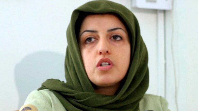 Irán libera temporalmente a la nobel de la paz Narges Mohammadi por razones médicas