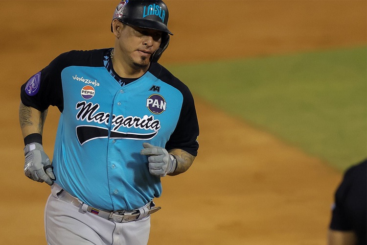 Round Robin | Bravos derrota a Cardenales y empata la punta