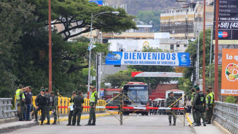 Frontera entre Colombia y Venezuela permanecerá cerrada desde este 10 hasta el 13-Ene: Solo emergencias médicas podrán cruzarla