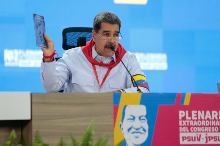 Maduro anunció que entregará proyecto de Reforma Constitucional el 15 de febrero