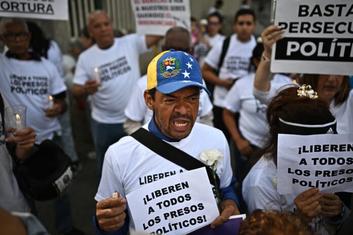 VENEZUELA-POLITICS-PRISIONERS-DEMOSTRATION